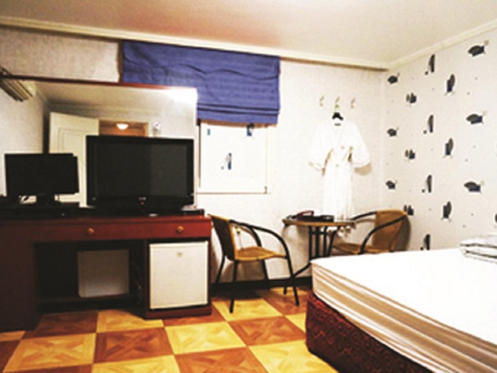 J Motel Gwangalli Пусан Екстер'єр фото